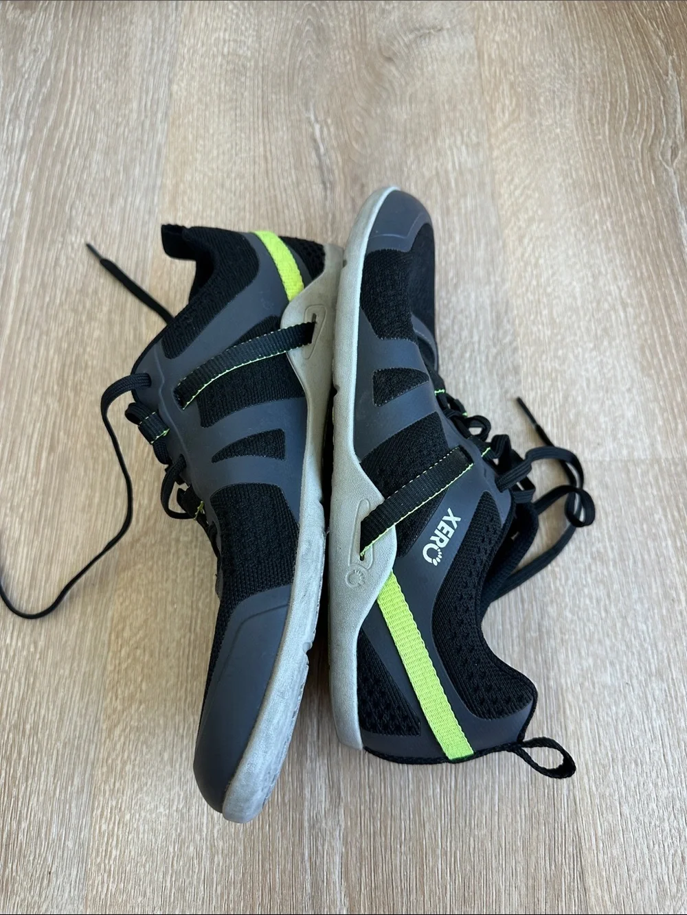 Xero Shoes Men's Barefoot Running Shoes Size 8.5 Black Minimalist Zero Drop